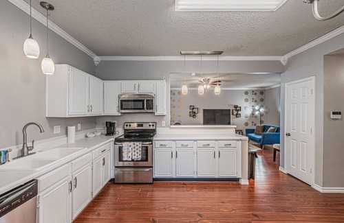Frisco House | New Lux 3-BR Garage,Gated Yard, by The Star Frisco