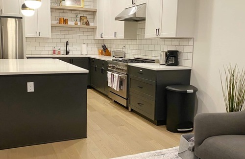 Humboldt House | New Luxe Modern Designer Home in Heart of NE Williams | 93 Walk +100 Bike Scores
