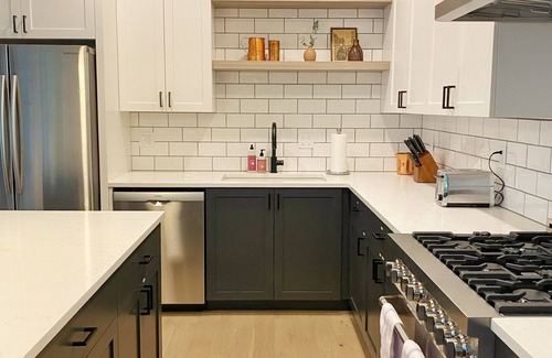 Humboldt House | New Luxe Modern Designer Home in Heart of NE Williams | 93 Walk +100 Bike Scores