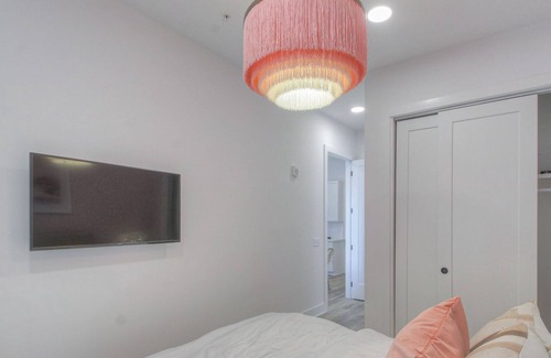 Maxwell Condo | New luxurious Condo Centrally Located in the Heart of East Nashville