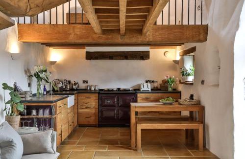 North Buckland House | NEW Luxury Devon Barn Conversion