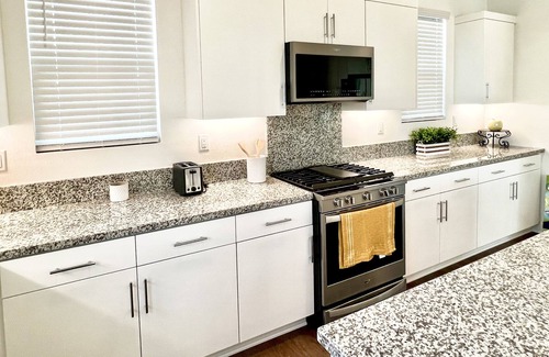 Southeast Anaheim House | New Luxury Disneyland Home!