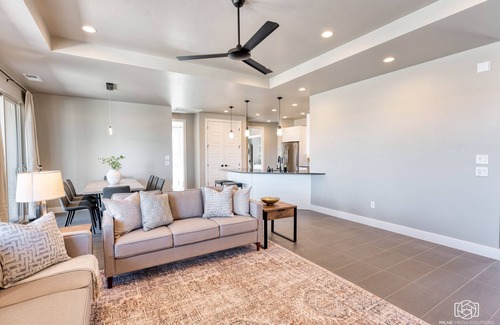Hurricane House | NEW Luxury Home @ Copper Rock
