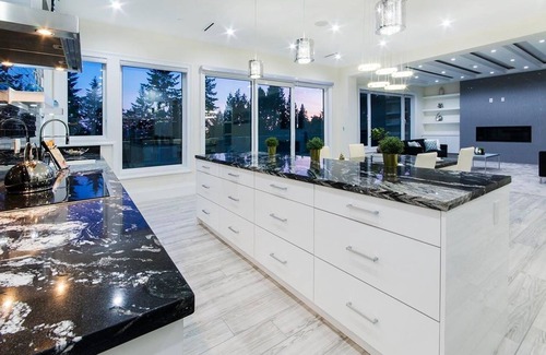 Hollyburn House | New Luxury Large Modern Home with Pool & Views