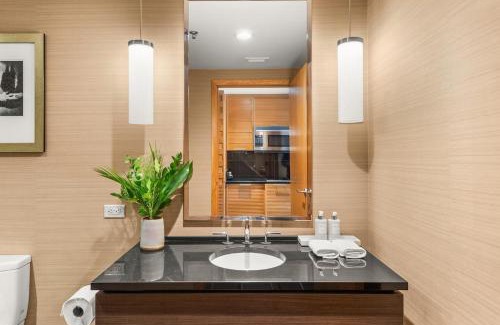 Snowmass Village Apartment | New! Luxury Resort Ski In Ski Out Studio