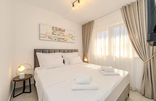 Privlaka Villa | New Luxury Villa with private pool - by TA Leut Agency