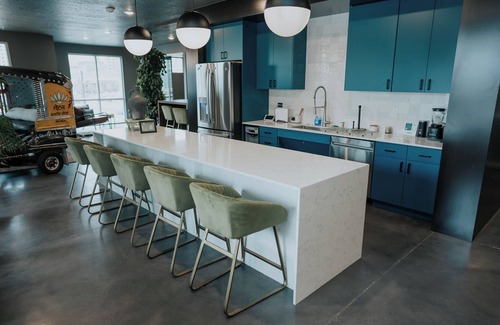 Downtown Salt Lake City Apartment | NEW Minimalist & Clean Apt in Downtown SLC