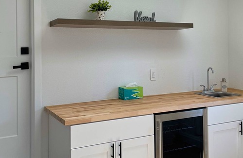 Valley View - Reed House | New Modern 4B/4B - Spacious Home in San Jose
