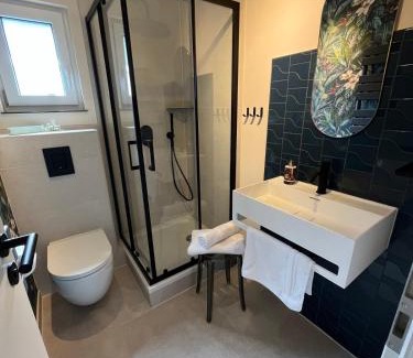 Rudow Apartment | new, modern & cozy Apartment - near airport BER #links