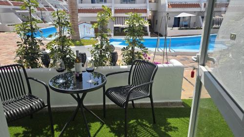 El Madronal Apartment | New Modern Apartment close to the Beach