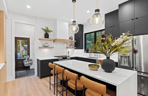 Harbert House | New Modern Farmhouse in Sawyer - hot tub, putting greens and firepit