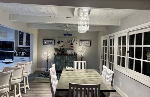 Mission Viejo House | New, modern, gorgeous and relaxing property all around.
