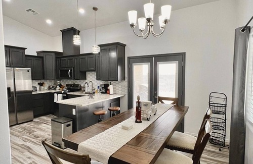 Yuma House | New Modern home w/RV access and Garage Access.