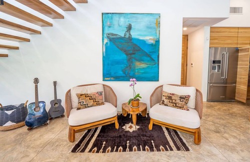 Playa Guiones House | New Modern Villa 200 meters from best beach entrance in Guiones