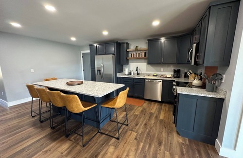 Trenton Cottage | *NEW* Mountain & Sunset Views l Near Cloudland Canyon - Cloudland Cottage!