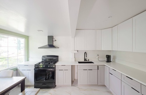 Sylmar House | NEW MTN Home with Fast INTERNET & AC awesome Angeles Forest - 3bed2bath