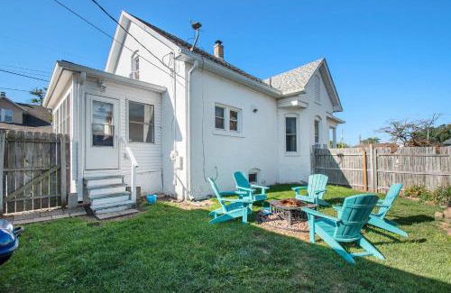 Michigan City House | New Near Beach Casino Dunes Zoo& Restaurants