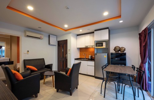 Pratumnak Hill Apartment | New Nordic Suite 5 by Apartwell