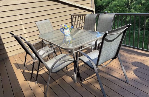 The Galena Territory House | New Owners- 3 BR 3 BA Getaway - Galena Territory & Owners' Club Privileges