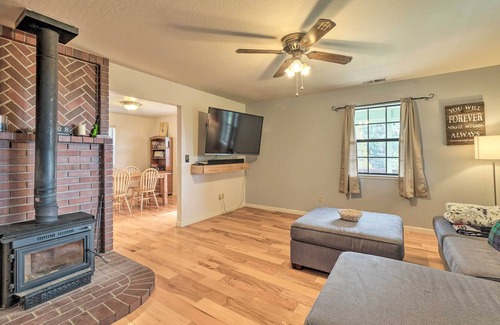 Tuolumne House | NEW! Peaceful Tuolumne Hideaway w/ Sweeping Views!