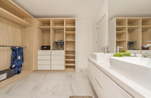 El Medano Ejidal Apartment | New Penthouse in Medano with Jacuzzi and Terrace