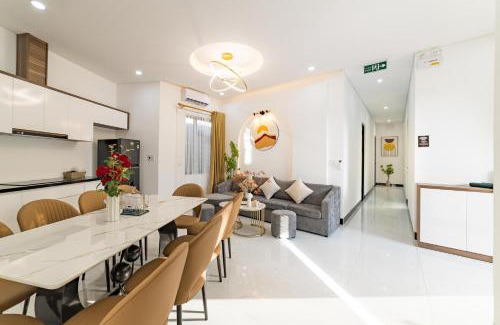 Tho Quang Beach Villa | New Pool villa 6Bedrooms Free Pickup BBQ