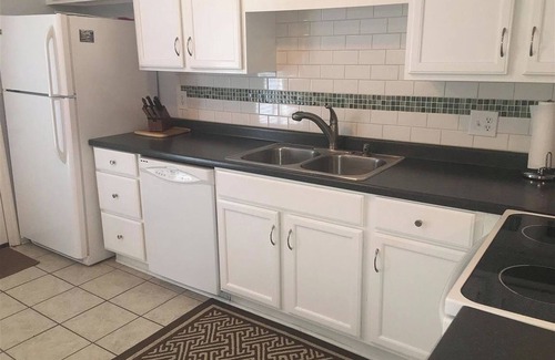 Crescent Beach Condo | NEW! Private 2BR | Large Kitchen | Close to Ocean!