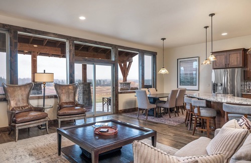 Creston House | New! Private Hot Tub, Stunning Views, Family-Friendly Home