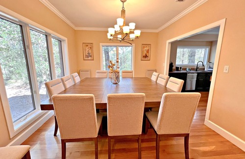 Daphne House | New Property Alert! Check out this MASSIVE Luxury House. Pet Friendly!