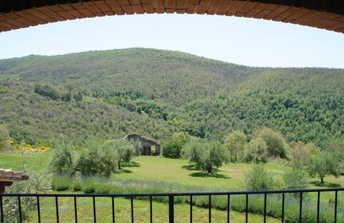Montegabbione Villa | NEW PROPERTY Villa with private pool, quiet location ideal for families & groups