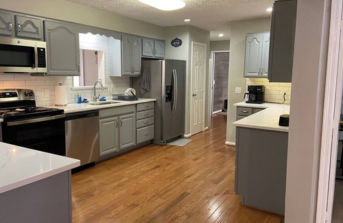 Mineral House | NEW! Relax at Liberty's Nest, a charming lake access home with boat slip.