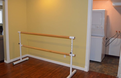 Overlake House | New remodeled house with big deck, walking distance to Microsoft