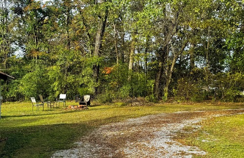 Graysville House | New Reno Country Cottage Safe and Cozy Close to Chattanooga!