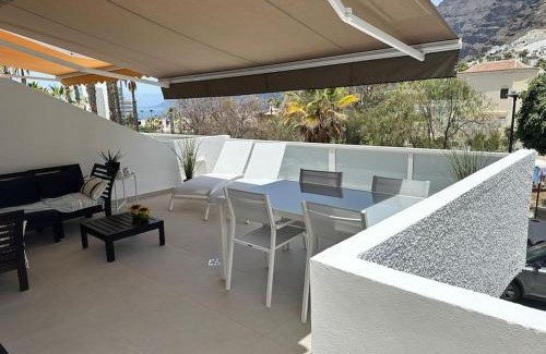 Los Gigantes Apartment | New renovated appartment with beautiful view on cliffs and sea