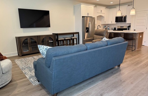 Auburn - Opelika House | NEW RENTAL Auburn Getaway Home- Close to Campus! Sleeps 8, Family-Friendly.