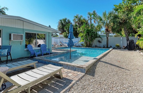 Holmes Beach House | New Rental Private Heated Pool Sleeps 10 In Total 3 Bedroom Home by Redawning