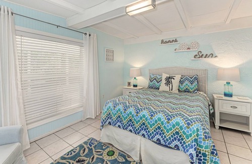Holmes Beach House | New Rental The Haven Unit 2 Heated Pool 2 Bedroom Home by Redawning