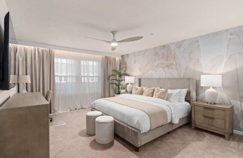 Four Corners House | New Resort Themed Ultra Comfortable Heated Private Pool Game Room Family Home Near Disney