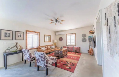 Twentynine Palms House | NEW! Rising Star Cactus Villa @ Joshua Tree - Hot Tub, Fire Pit & Outdoor Shower