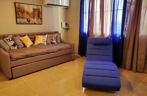 Hato Rey Central Apartment | New San Juan at Golden Mile San Juan PR walk to concerts, office,take the train.