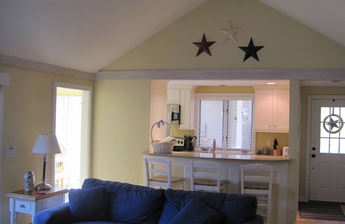 Mews Village House | New Seabury Pool Home