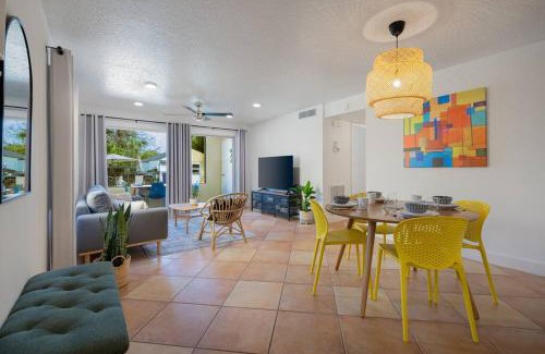 Sarasota Apartment | * NEW * Serene Retreat/Private Patio & Pool *