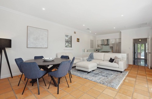 North Fremantle House | NEW Short Walk 2Beach+Starlink+lots of parking!