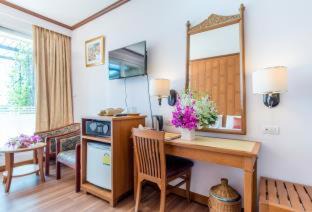 Phra Athit Hotel | New Siam Riverside