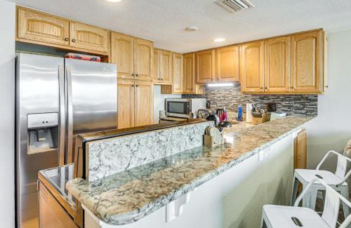 New Smyrna Beach Apartment | New Smyrna Beach Condo on Water Rest, Swim and Play