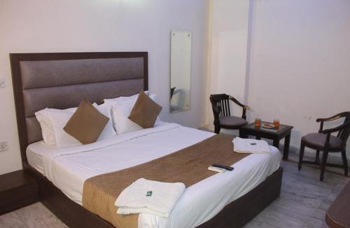 Chittaranjan Hotel | New South Paradise - Near Nehru Place