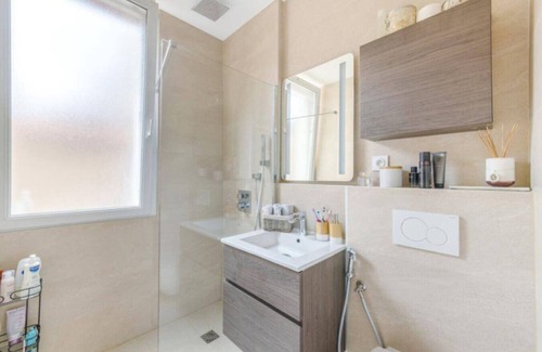 Saint-Mande Apartment | New&spacious Flat With Private Garden