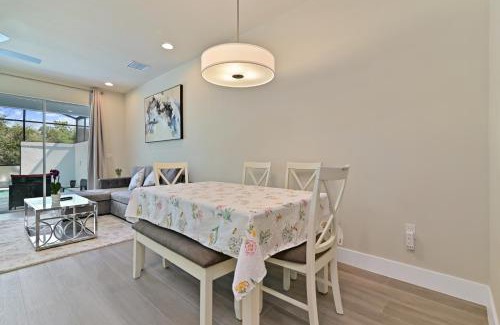Four Corners House | New Spacious & Tranquil Townhouse near Disney - 4BR, 3FB, and Pool