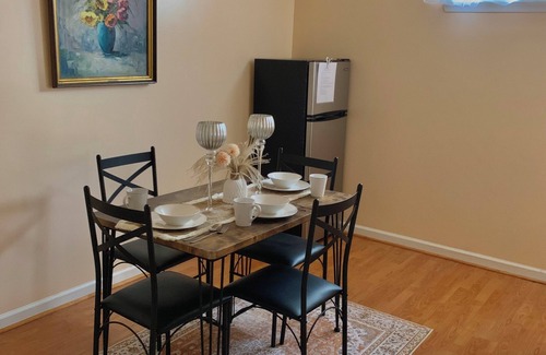 Charlottesville House | NEW Stay at Cozy Woodside Retreat