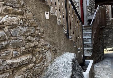 Lezzeno Apartment | New stone house lake view - 2